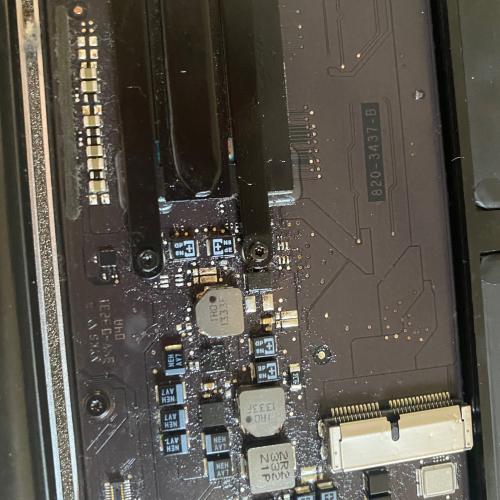 Carte mere macbook pro arobase 31